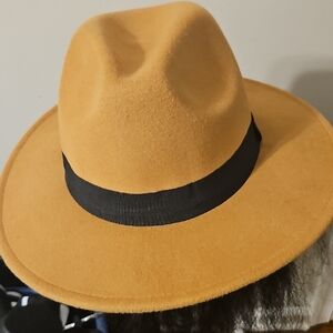 Tialarts Tan Fedora Hat